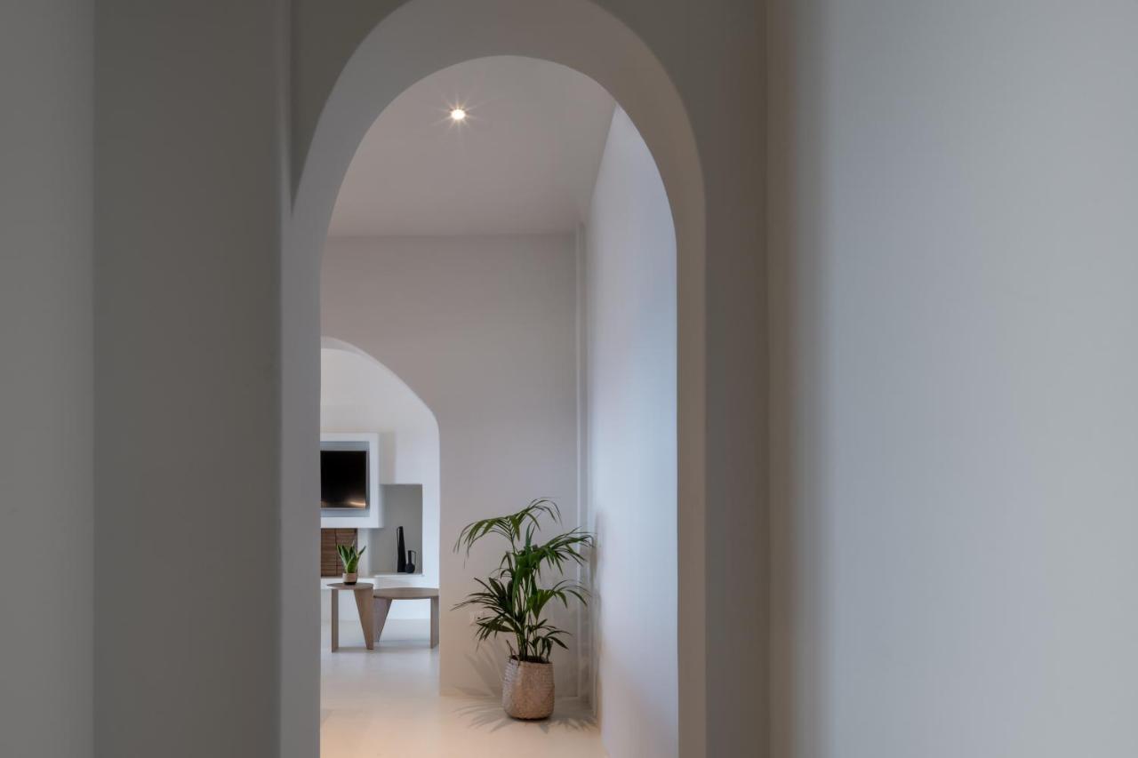 Foinikiá Colombos Beachfront מראה חיצוני תמונה
