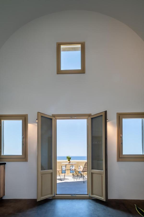 Foinikiá Colombos Beachfront מראה חיצוני תמונה