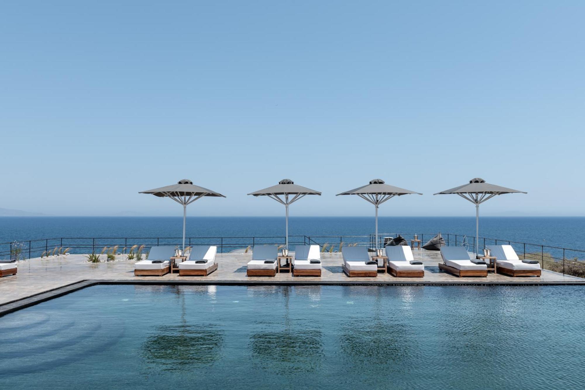 Foinikiá Colombos Beachfront מראה חיצוני תמונה